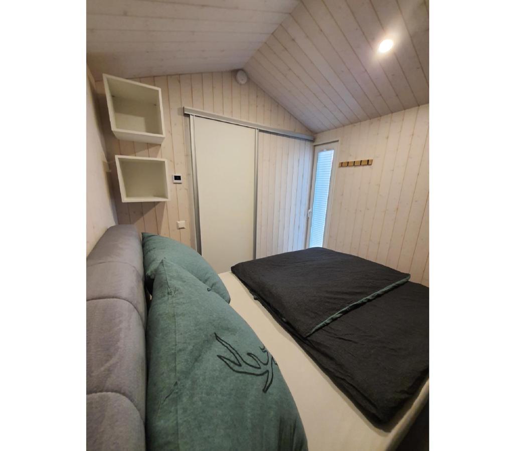 Вилла Tinyhouse Heimatglueck Бад-Берлебург Экстерьер фото