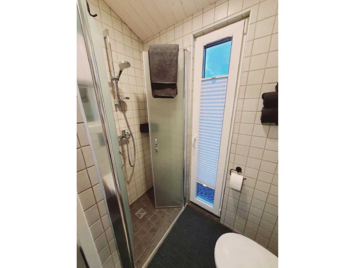 Вилла Tinyhouse Heimatglueck Бад-Берлебург Экстерьер фото